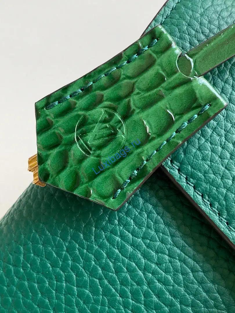 lv m86012 louis vuitton leather rose des vents mini green 4 LV M86012 Louis Vuitton Leather Rose Des Vents Mini Green | lv m87106 louis vuitton leather rose des vents mini 32