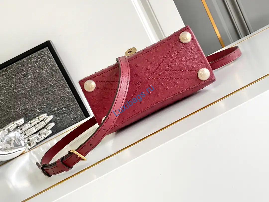 lv m87106 louis vuitton ostrich rose des vents mini wine red 3 LV M87106 Louis Vuitton Ostrich Rose Des Vents Mini Wine Red | lv m87106 louis vuitton ostrich rose des vents mini purple 58