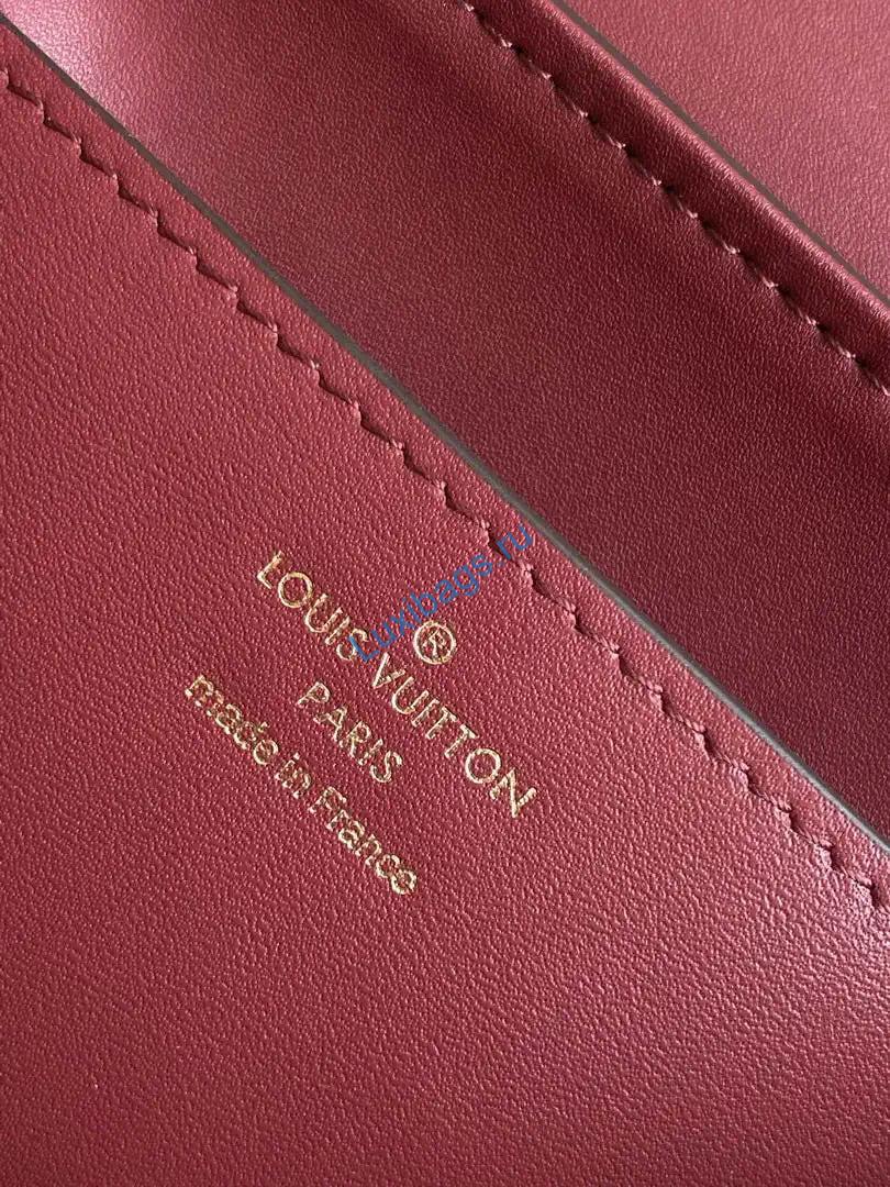 lv m87106 louis vuitton ostrich rose des vents mini wine red 8 LV M87106 Louis Vuitton Ostrich Rose Des Vents Mini Wine Red | lv m87106 louis vuitton ostrich rose des vents mini purple 63