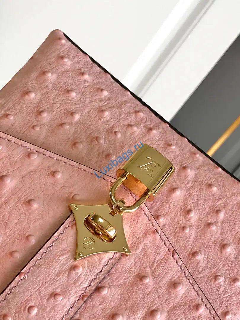 lv m87106 louis vuitton ostrich rose des vents mini pink 4 LV M87106 Louis Vuitton Ostrich Rose Des Vents Mini Pink | lv m87106 louis vuitton ostrich rose des vents mini purple 68