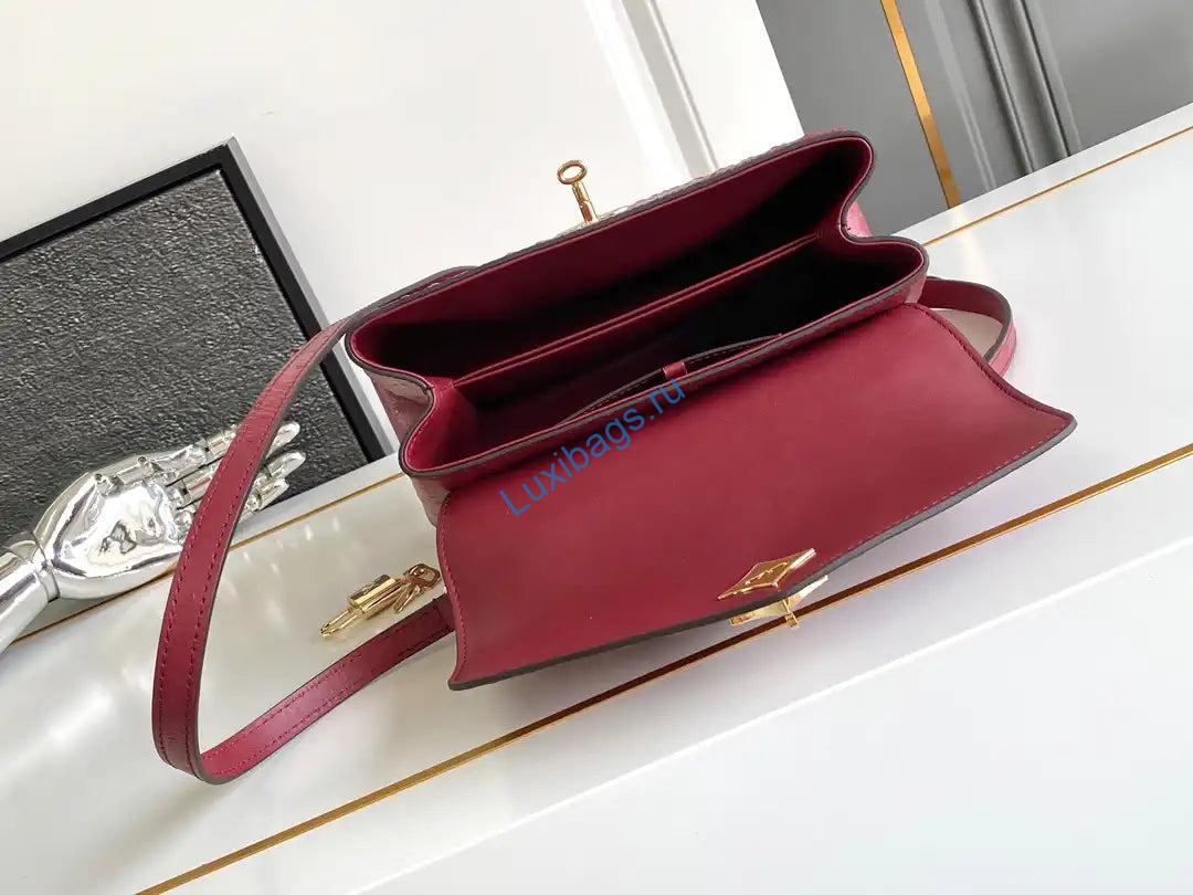 lv m87107 louis vuitton ostrich rose des vents mm wine red 7 LV M87107 Louis Vuitton Ostrich Rose Des Vents MM Wine red | lv m87107 louis vuitton ostrich rose des vents mm 67