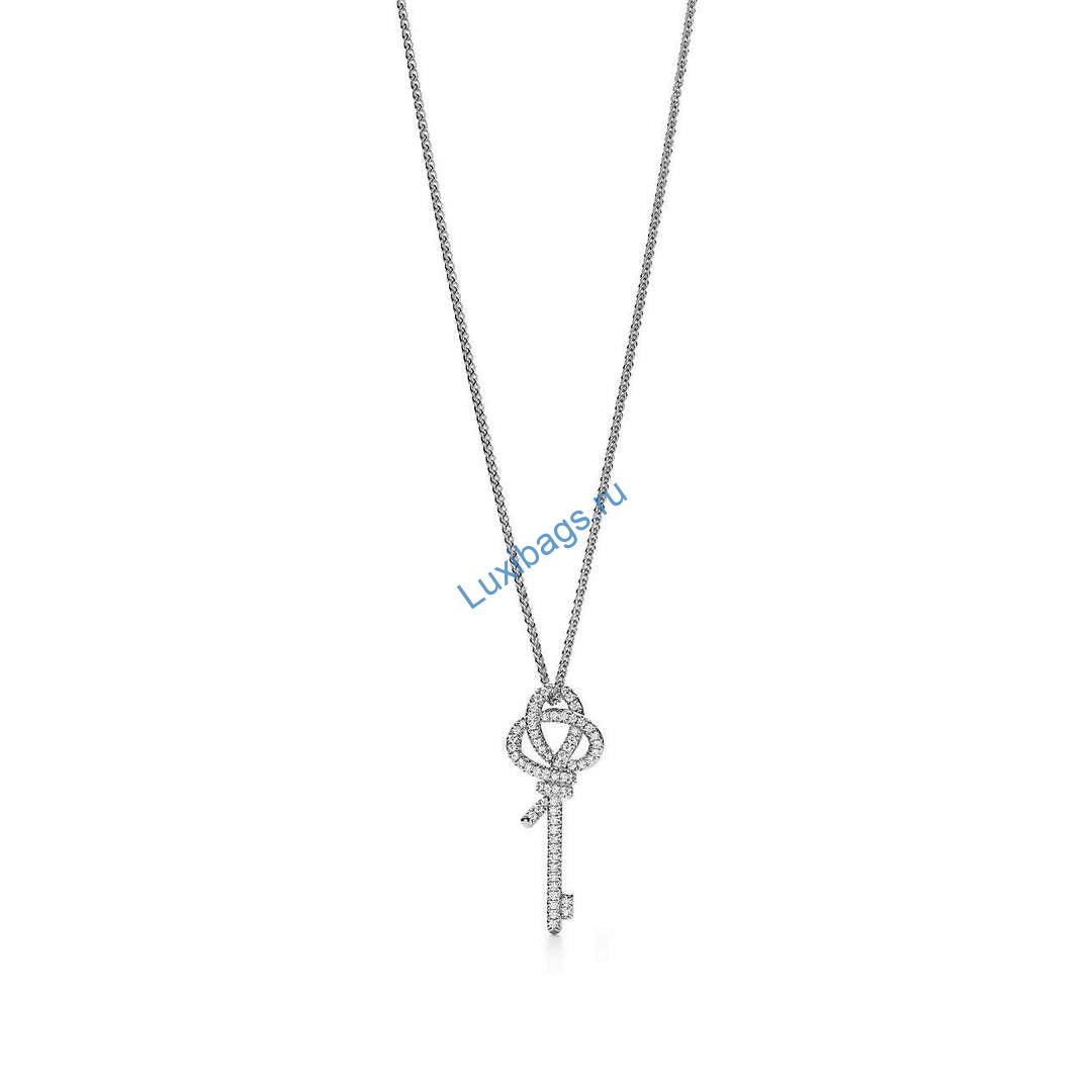 Tiffany-keys-medium-key-pendant-72984188 white gold