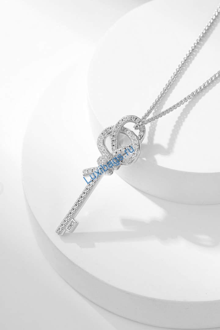 Tiffany-keys-medium-key-pendant-72984188 white gold | tiffany keys medium key pendant 72984188 white gold 5