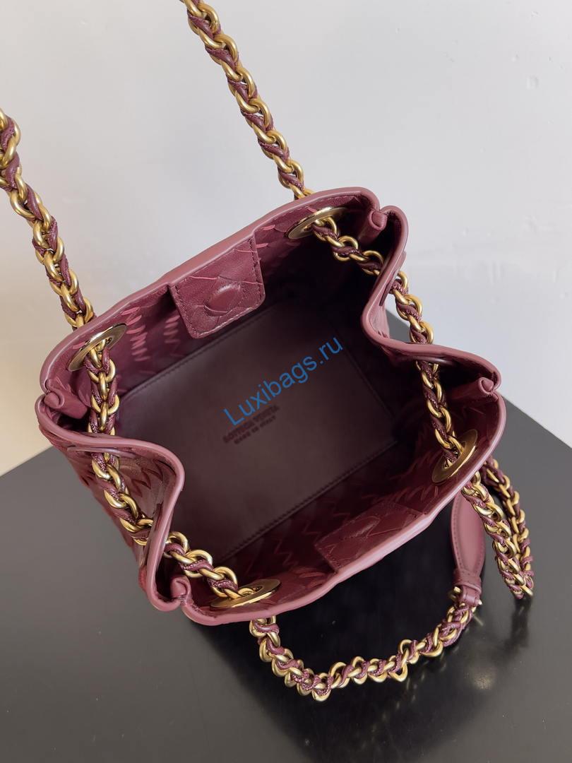 bottega veneta bv 817175v4sc59104 small parachute chain wine red 7 Bottega Veneta BV 817175V4SC59104 Small Parachute Chain Wine Red | bottega veneta bv 817175v4sc59104 small parachute chain 017