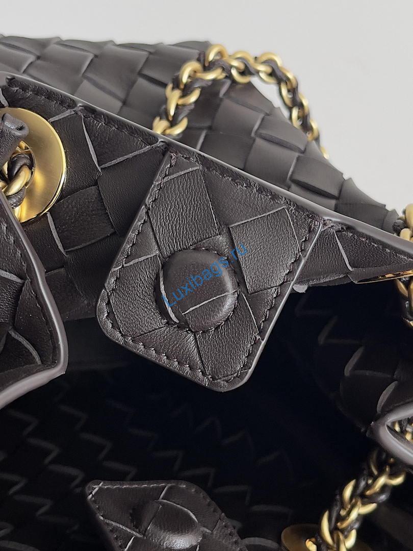 bottega veneta bv 817175v4sc59104 small parachute chain dark brown 4 Bottega Veneta BV 817175V4SC59104 Small Parachute Chain Dark Brown | bottega veneta bv 817175v4sc59104 small parachute chain 041