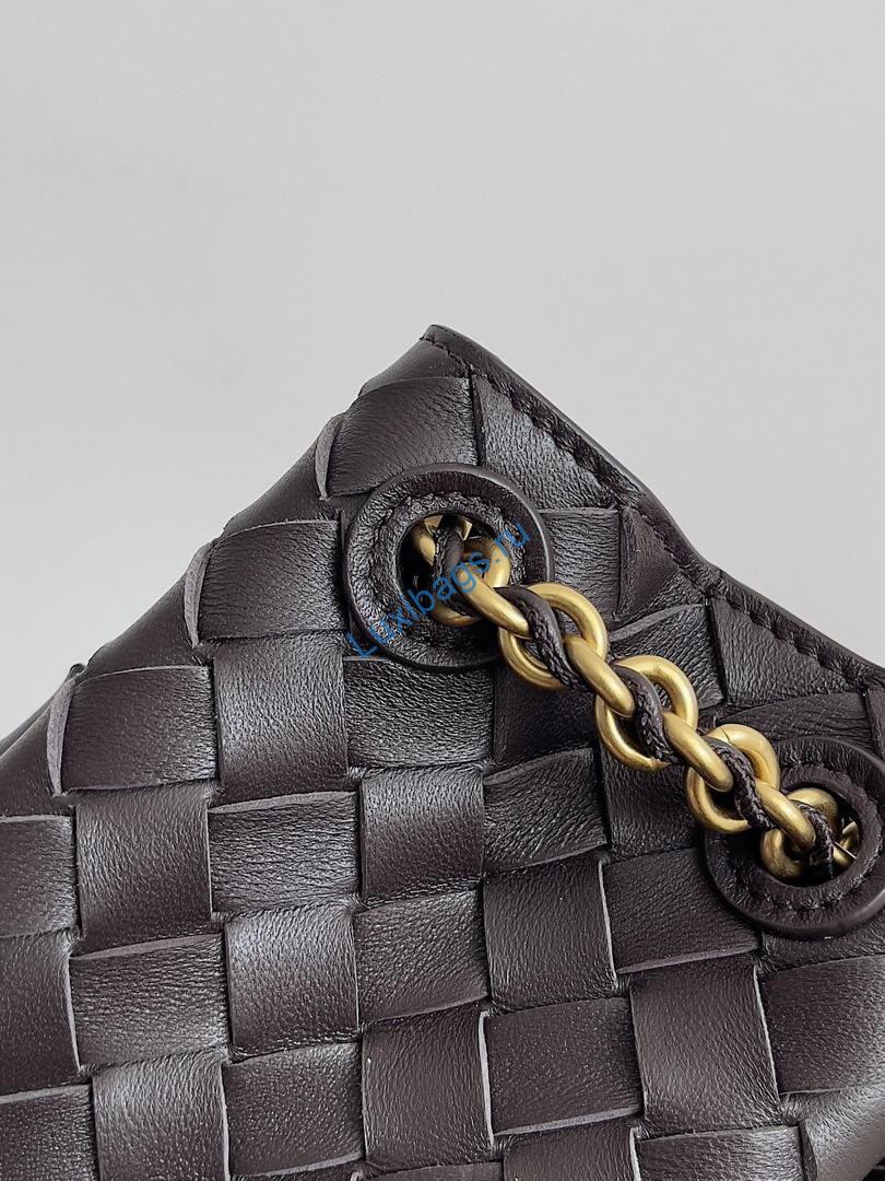 bottega veneta bv 817175v4sc59104 small parachute chain dark brown 7 Bottega Veneta BV 817175V4SC59104 Small Parachute Chain Dark Brown | bottega veneta bv 817175v4sc59104 small parachute chain 044