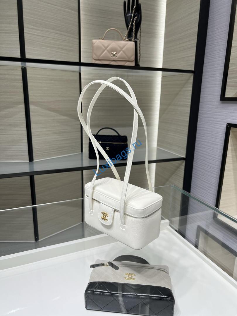 Chanel AP5067 26SS Long Vanity with Leather Strap Grained Shiny Calfskin & Gold-Tone Metal White | chanel ap5067 26ss long vanity with leather strap grained shiny calfskin gold tone metal white 05