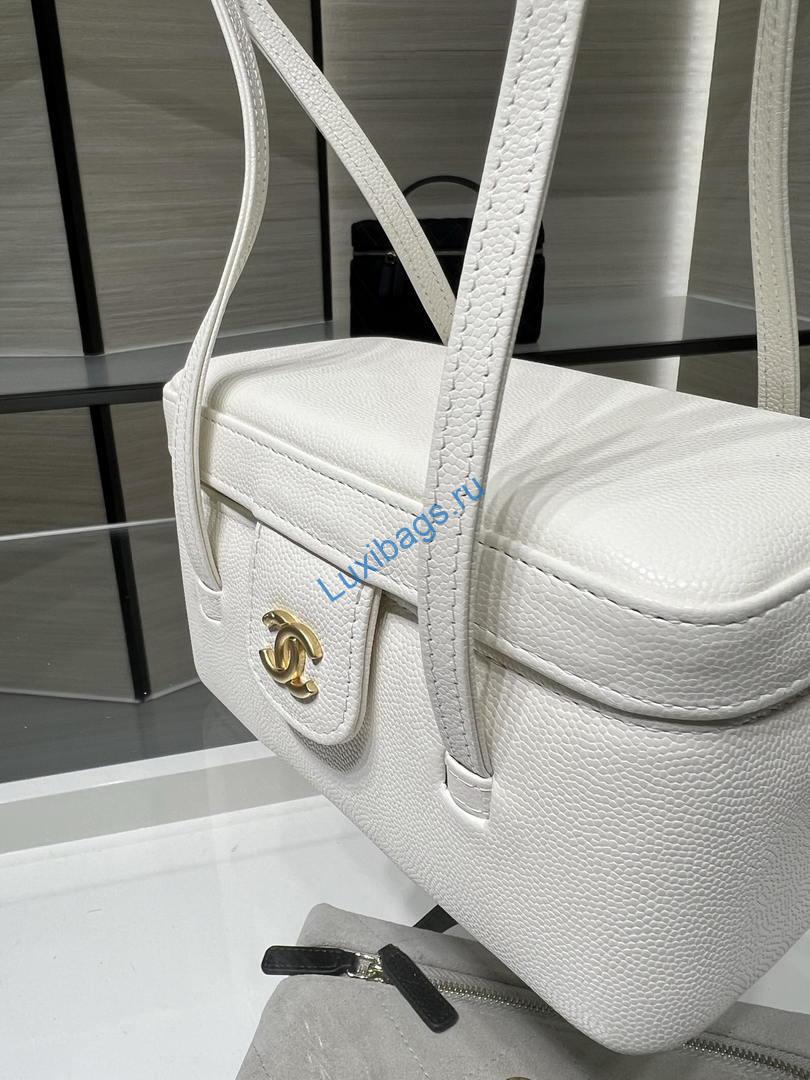 Chanel AP5067 26SS Long Vanity with Leather Strap Grained Shiny Calfskin & Gold-Tone Metal White | chanel ap5067 26ss long vanity with leather strap grained shiny calfskin gold tone metal white 06