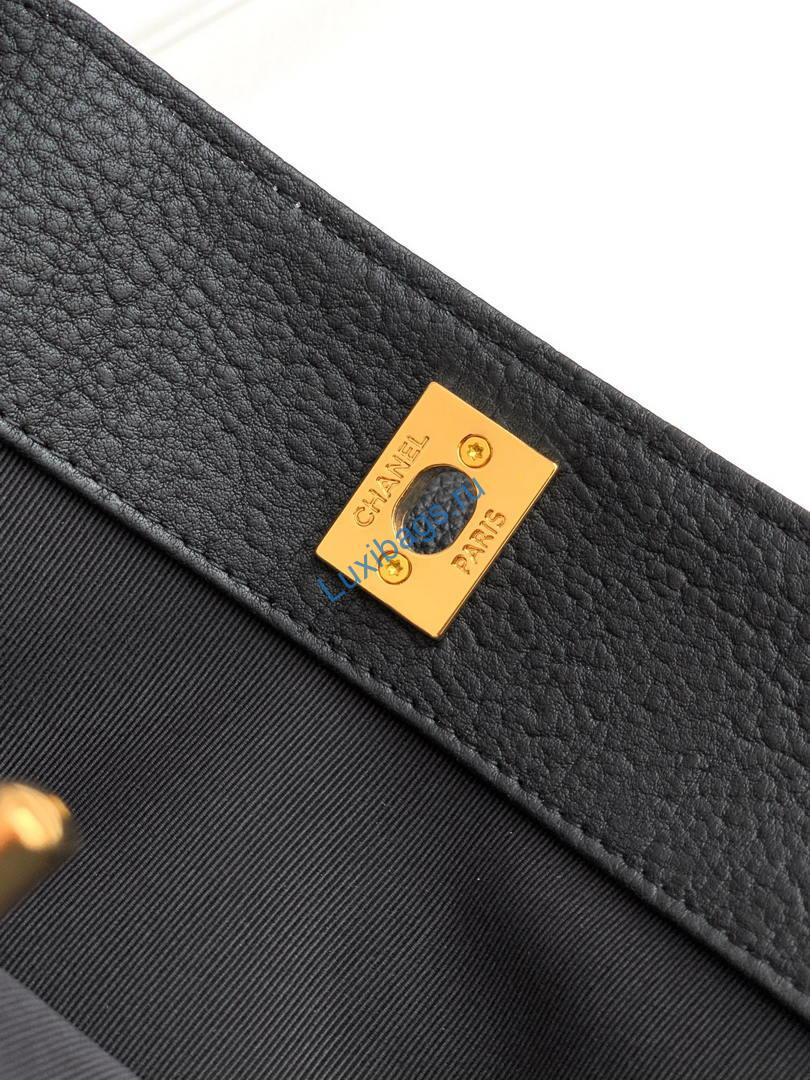 chanel as6056 cerf leather exterior medium tote bags black gold 6 Chanel AS6056 Cerf Leather Exterior Medium Tote Bags Black Gold | chanel as6056 cerf leather exterior medium tote bags black 16