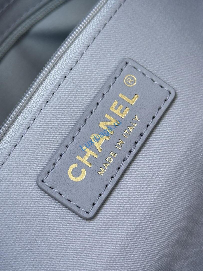 Chanel AS6138 Hobo Handbag Shiny Lambskin & Gold-Tone Metal Light Purple | chanel as6138 hobo handbag shiny lambskin gold tone metal light purple 013