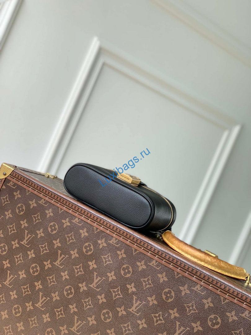 louis vuitton lv m27505 low key vanity pouch black 3 Louis Vuitton LV M27505 Low Key Vanity Pouch Black | louis vuitton lv m27505 low key vanity pouch black 4