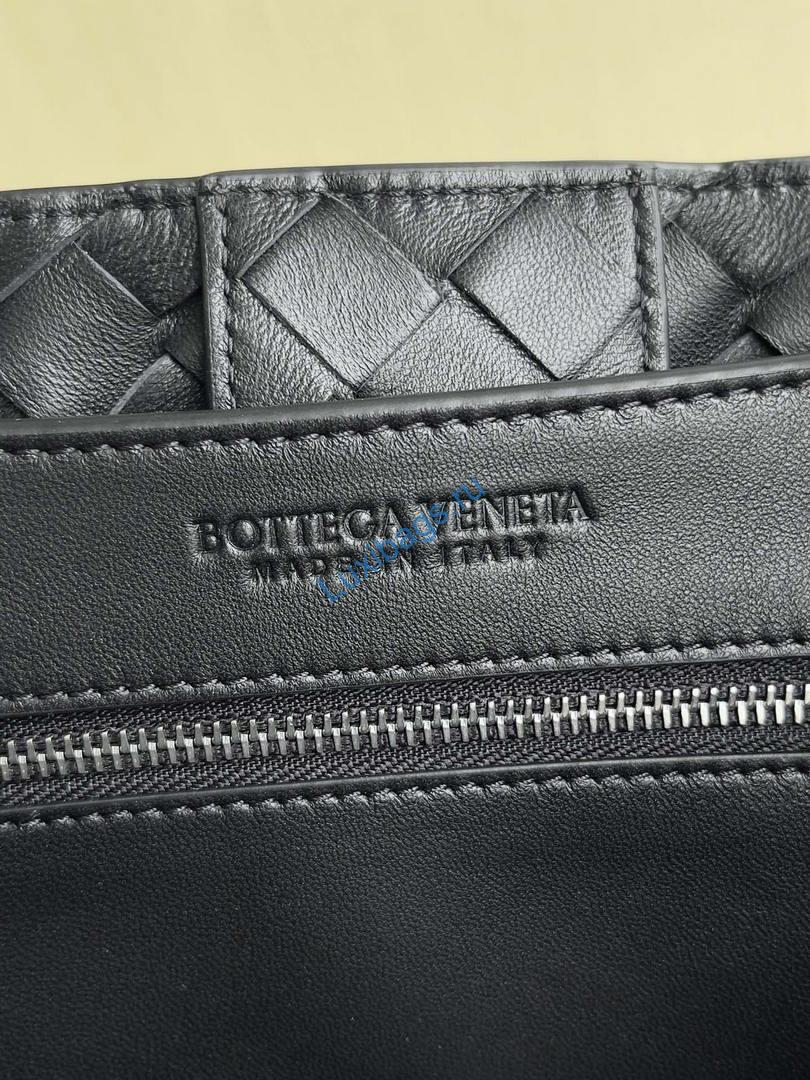 Bottega Veneta BV 766016 Medium Andiamo Lambskin BV90137 Black Silver | bottega veneta bv 766016 medium andiamo suede bv90138 26