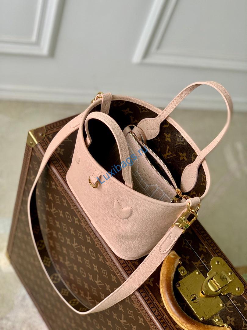 louis vuitton lv m25657 neverfull bandoulière inside out bb bag monogram limestone 17 Louis Vuitton LV M25657 Neverfull Bandoulière Inside Out BB Bag Monogram Limestone | louis vuitton lv m25657 neverfull bandouliere inside out bb bag monogram limestone 18