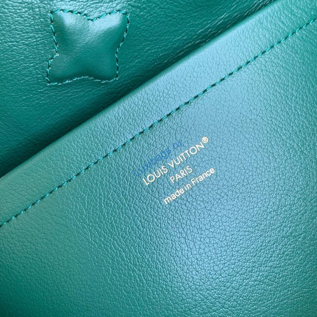 Louis Vuitton LV M26259 Capucines GM Bag Dark green | louis vuitton lv m26259 capucines gm bag dark green 9
