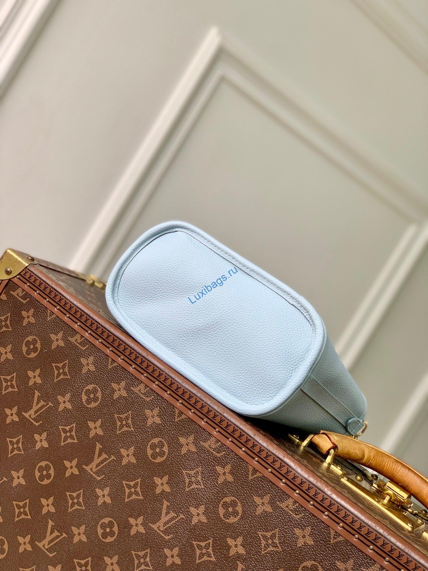 louis vuitton lv m28336 neverfull bandoulière inside out bb bag monogram sky blue 11 Louis Vuitton LV M28336 Neverfull Bandoulière Inside Out BB Bag Monogram Sky Blue | louis vuitton lv m28336 neverfull bandouliere inside out bb bag monogram sky blue 12