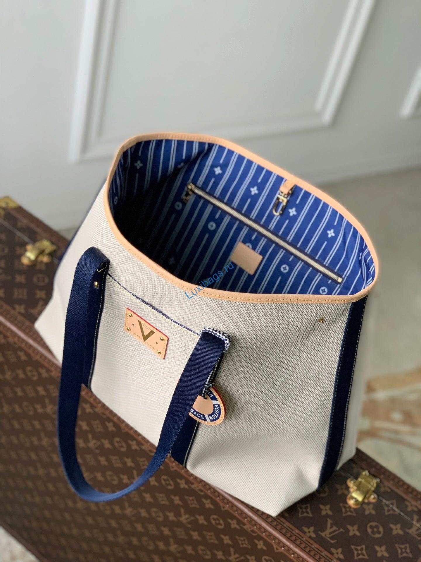 Louis Vuitton LV M28503 Escale Bag Ocean Blue | louis vuitton lv m28503 escale bag ocean blue 12