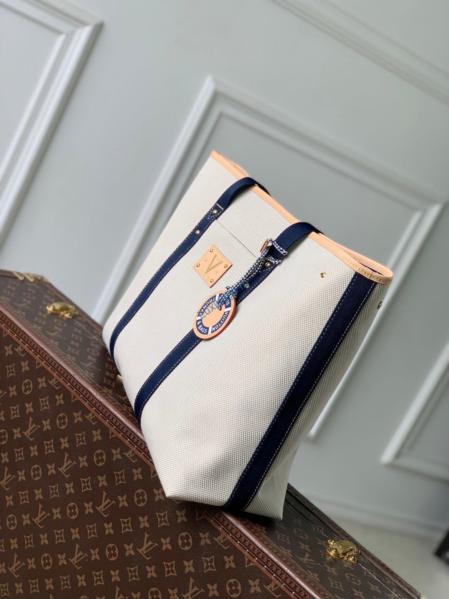 louis vuitton lv m28503 escale bag ocean blue 1 Louis Vuitton LV M28503 Escale Bag Ocean Blue | louis vuitton lv m28503 escale bag ocean blue 2