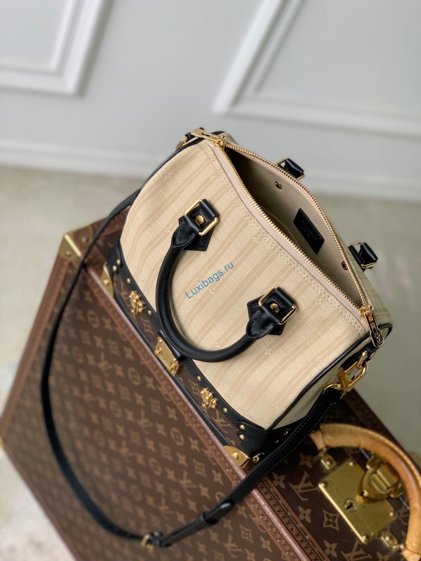louis vuitton lv m28761 speedy bandoulière 22 bag beige/monogram 11 Louis Vuitton LV M28761 Speedy Bandoulière 22 Bag Beige/Monogram | louis vuitton lv m28761 speedy bandouliere 22 bag beige monogram 12