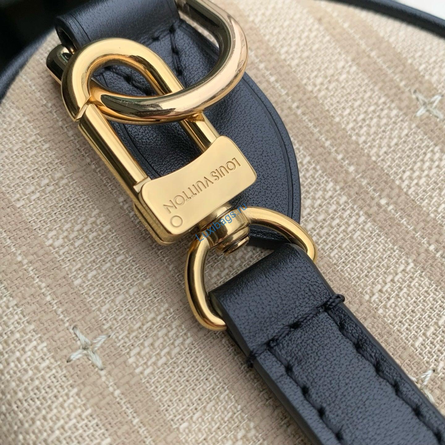 louis vuitton lv m28761 speedy bandoulière 22 bag beige/monogram 6 Louis Vuitton LV M28761 Speedy Bandoulière 22 Bag Beige/Monogram | louis vuitton lv m28761 speedy bandouliere 22 bag beige monogram 7