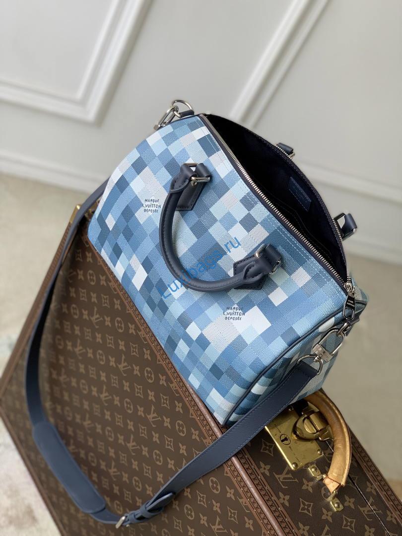 louis vuitton lv m28978 speedy 30 bandoulière bag blue 9 Louis Vuitton LV M28978 Speedy 30 Bandoulière Bag Blue | louis vuitton lv m28978 speedy 30 bandouliere bag blue 10