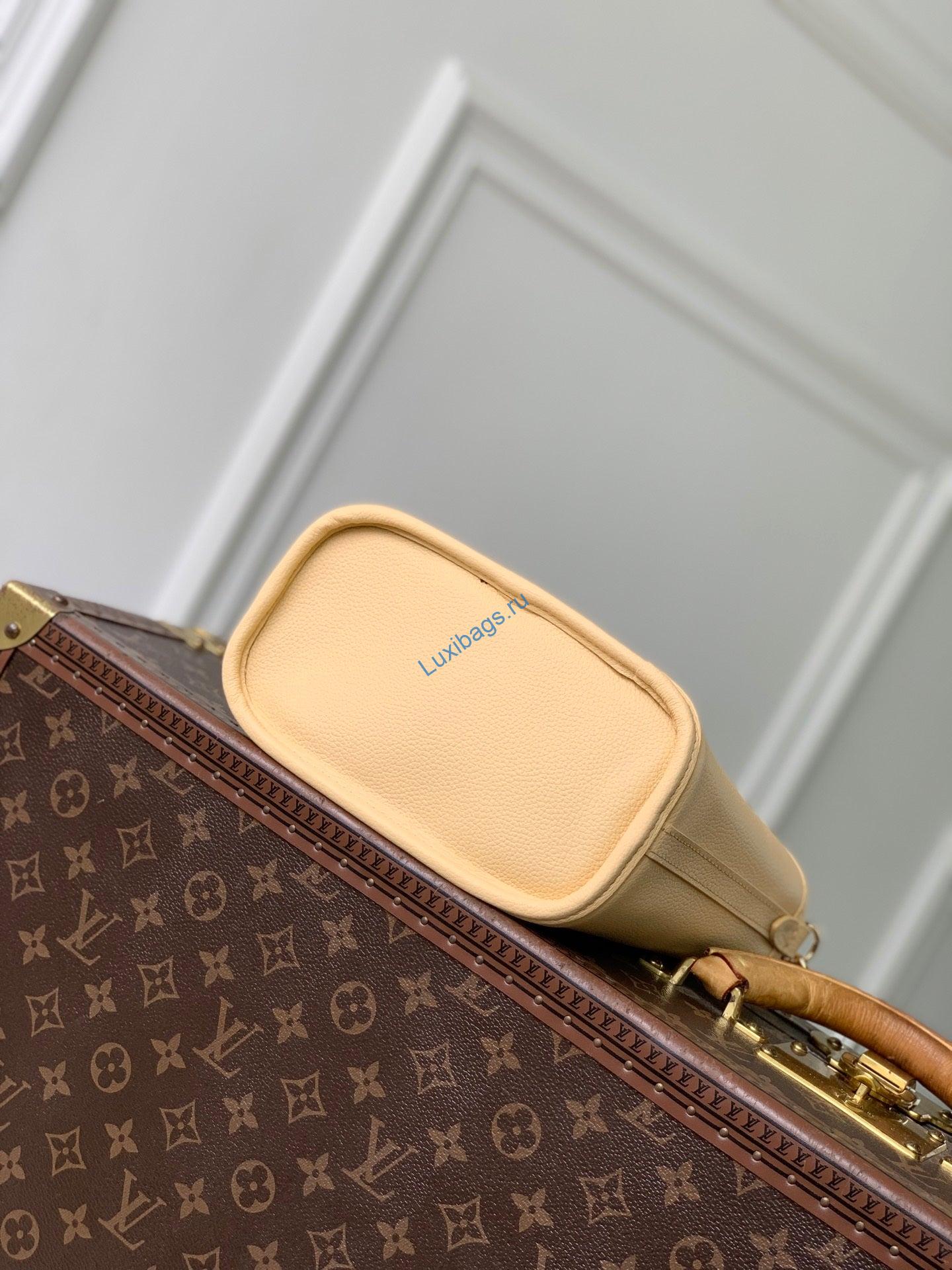 louis vuitton lv m29228 neverfull bandoulière inside out bb bag monogram banane 11 Louis Vuitton LV M29228 Neverfull Bandoulière Inside Out BB Bag Monogram Banane | louis vuitton lv m29228 neverfull bandouliere inside out bb bag monogram banane 12