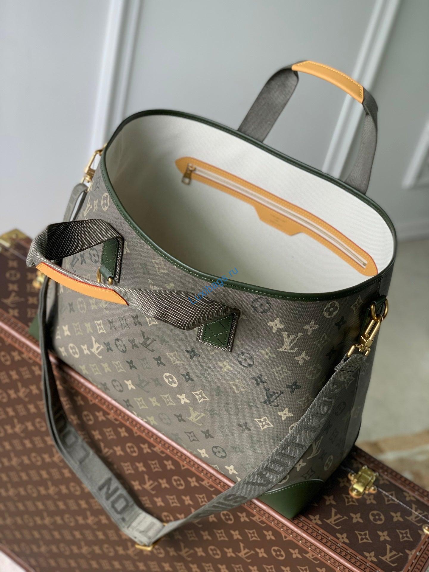 louis vuitton lv m29269 uptown tote bag khaki green 8 Louis Vuitton LV M29269 Uptown Tote Bag Khaki Green | louis vuitton lv m29269 uptown tote bag khaki green 9