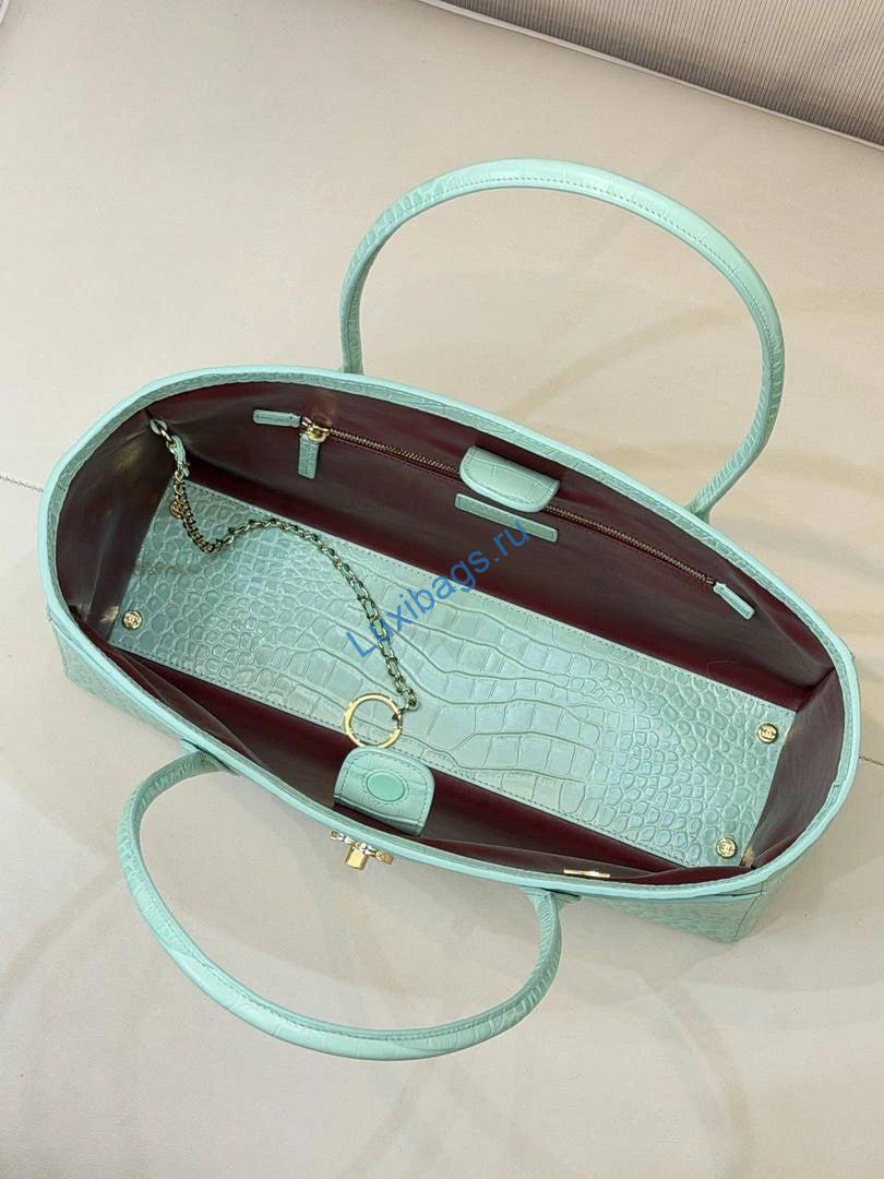 Chanel 26 SS Runway Collection Shopping Bag AS6243 Crocodile-embossed Calfskin green | chanel 26 ss runway collection shopping bag as6243 crocodile embossed calfskin 017
