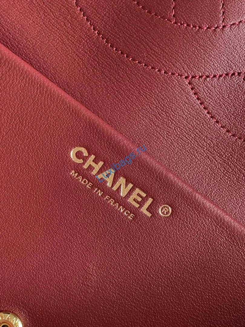 Chanel Maxi Flapbag Grained calfskin & gold-tone metal AS6231 Crocodile pattern Red | chanel maxi flapbag grained calfskin gold tone metal as6231 crocodile pattern red 09