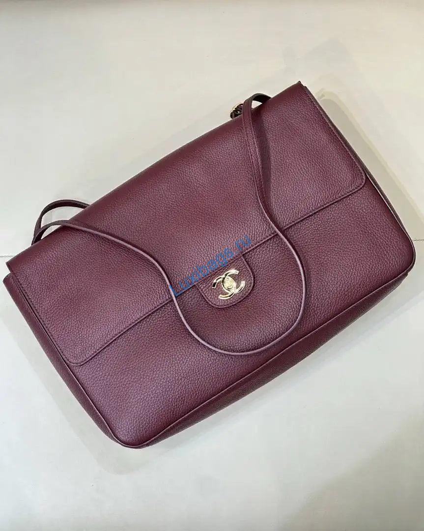 Chanel Maxi Flapbag Grained calfskin & gold-tone metal AS6233 Wine Red | chanel maxi flapbag grained calfskin gold tone metal as6233 004
