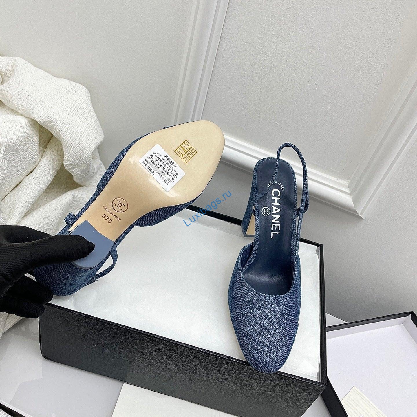 chanel women's classic slingback ballet shoes 9.5 cm c93309 4 Chanel Women's Classic Slingback Ballet Shoes 9.5 cm C93309 | chanel womens classic slingback ballet shoes 9 5 cm c93309 5