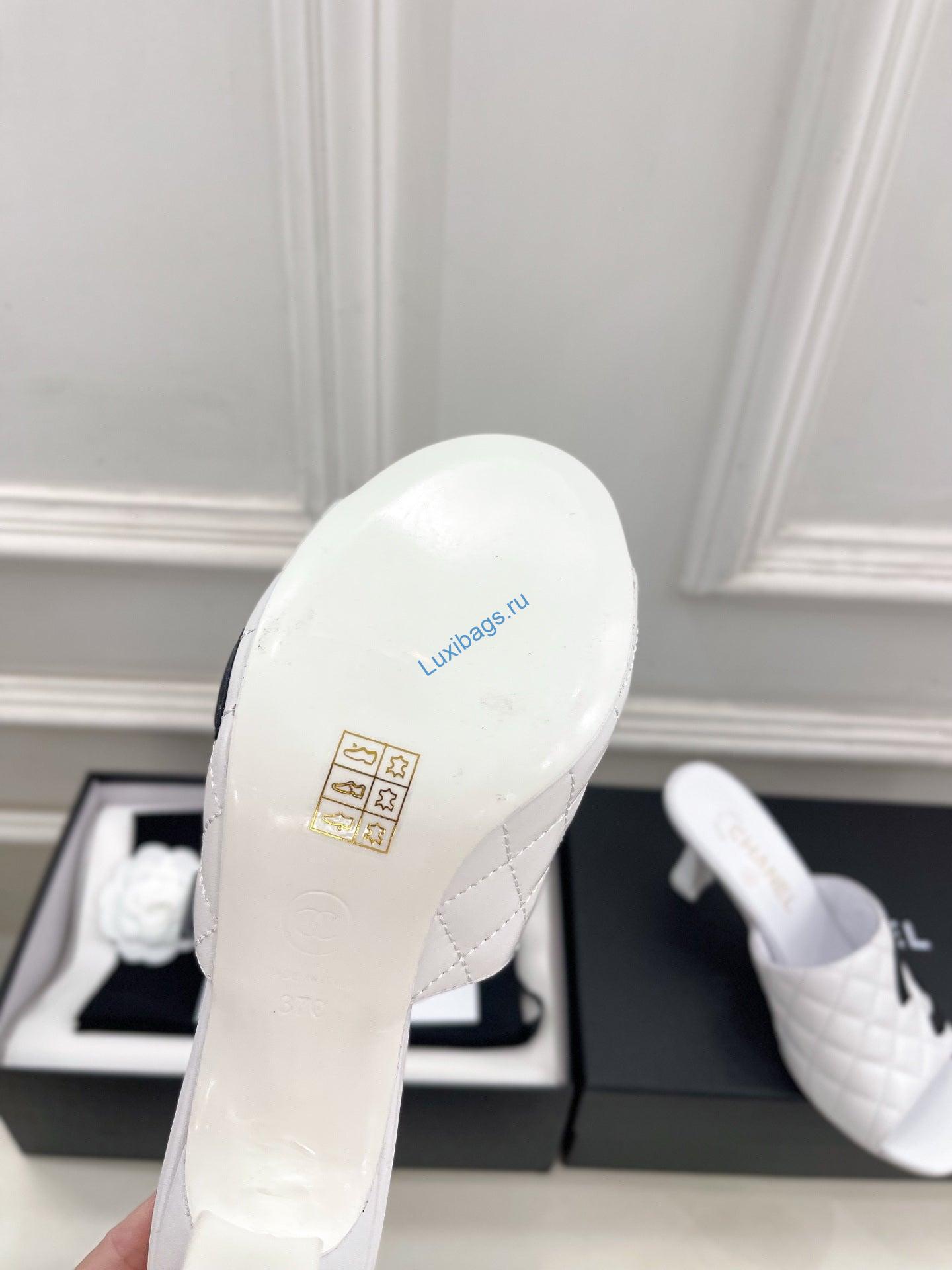 chanel women's diamond-patterned slippers 7.5cm c93337 8 Chanel Women's Diamond-patterned Slippers 7.5cm C93337 | chanel womens diamond patterned slippers 7 5cm c93337 9