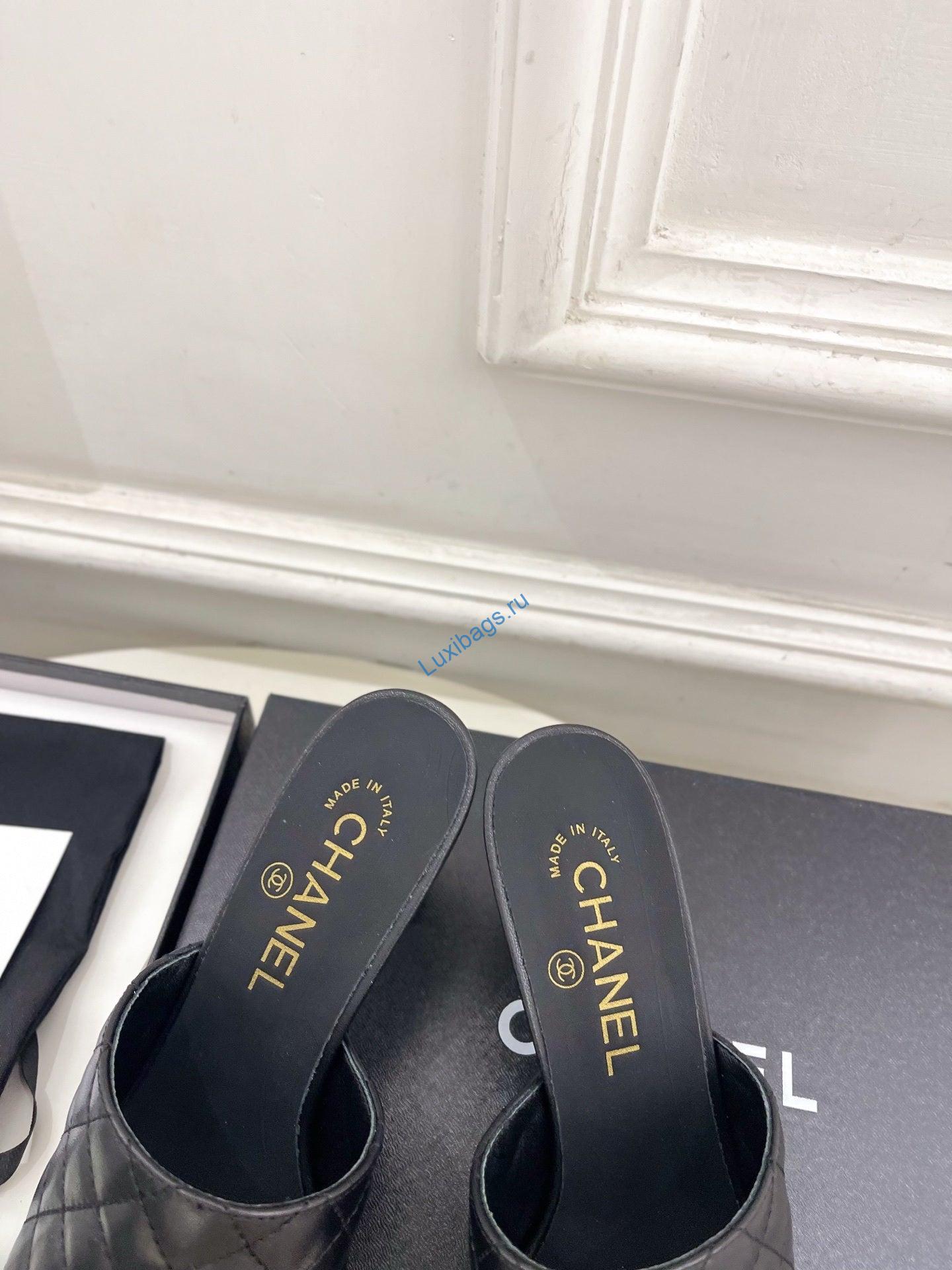 chanel women's diamond-patterned slippers 7.5cm c93344 7 Chanel Women's Diamond-patterned Slippers 7.5cm C93344 | chanel womens diamond patterned slippers 7 5cm c93344 8