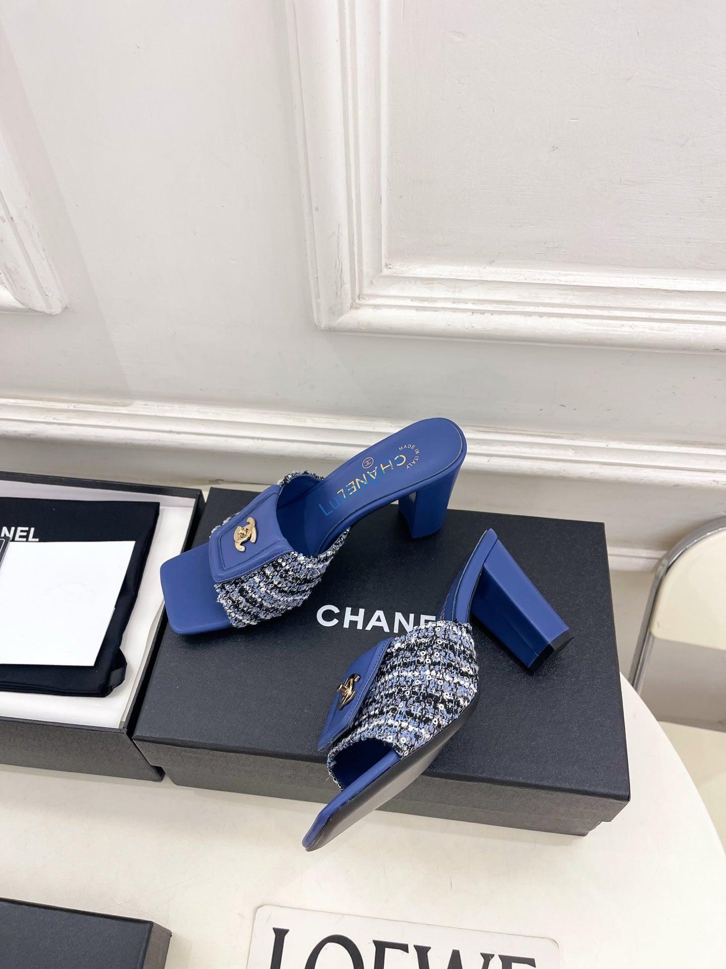 chanel women's square-toe flip-top slippers 8.5cm c93329 4 Chanel Women's Square-toe Flip-top Slippers 8.5cm C93329 | chanel womens square toe flip top slippers 8 5cm c93329 5