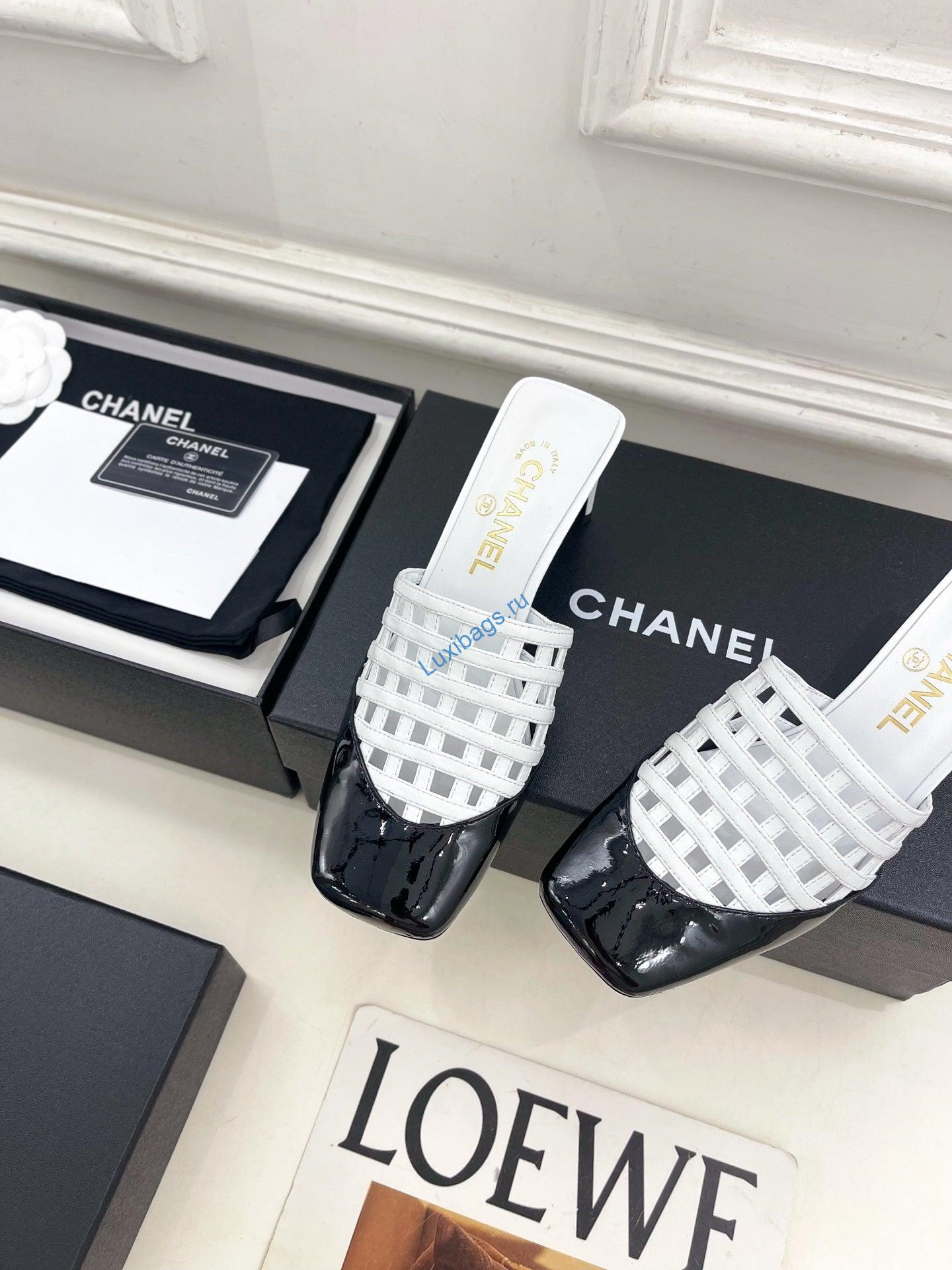chanel women's woven openwork square-toe mules 6cm c93352 5 Chanel Women's Woven Openwork Square-toe Mules 6cm C93352 | chanel womens woven openwork square toe mules 6cm c93352 6