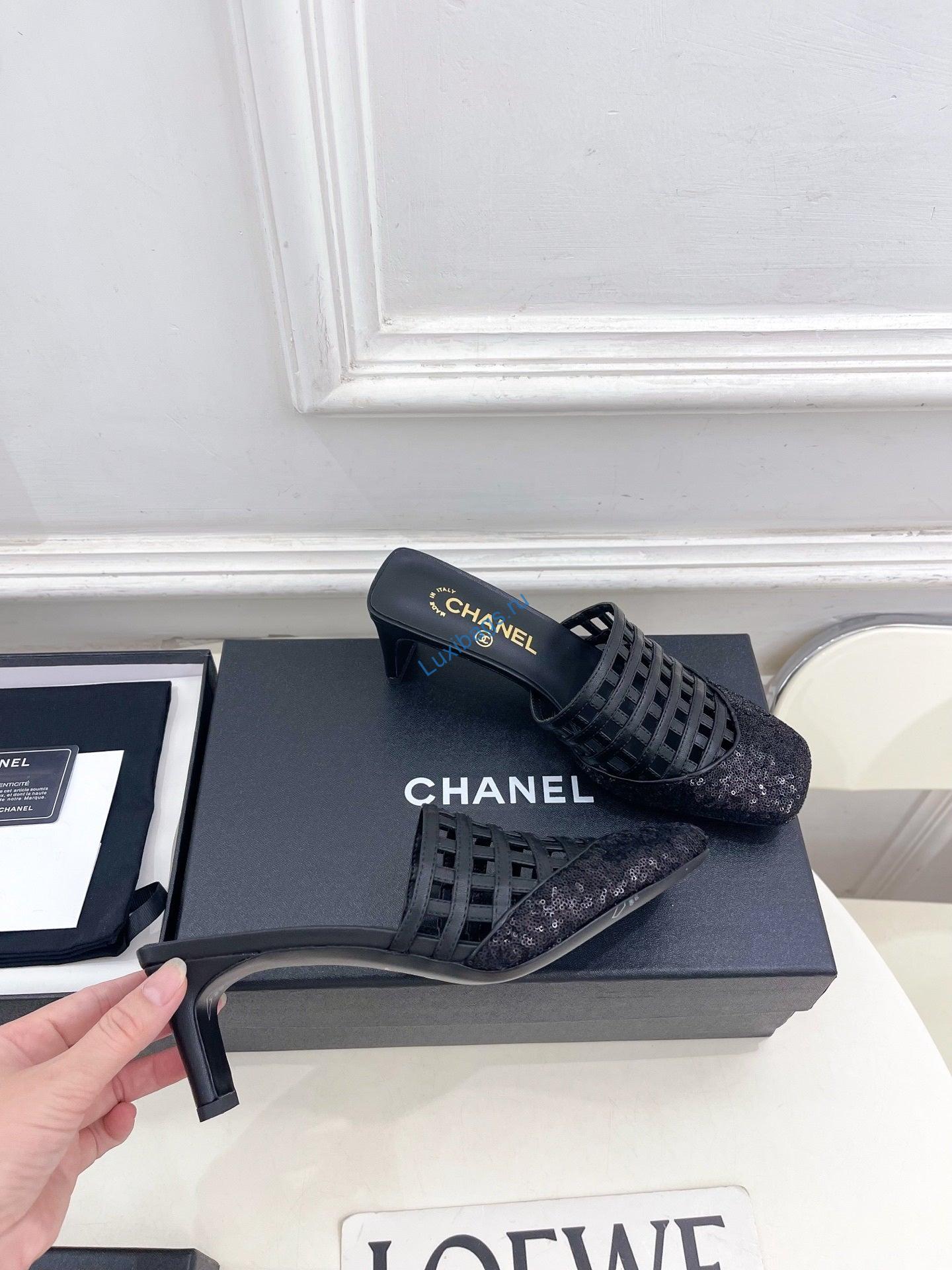 chanel women's woven openwork square-toe mules 6cm c93353 3 Chanel Women's Woven Openwork Square-toe Mules 6cm C93353 | chanel womens woven openwork square toe mules 6cm c93353 4