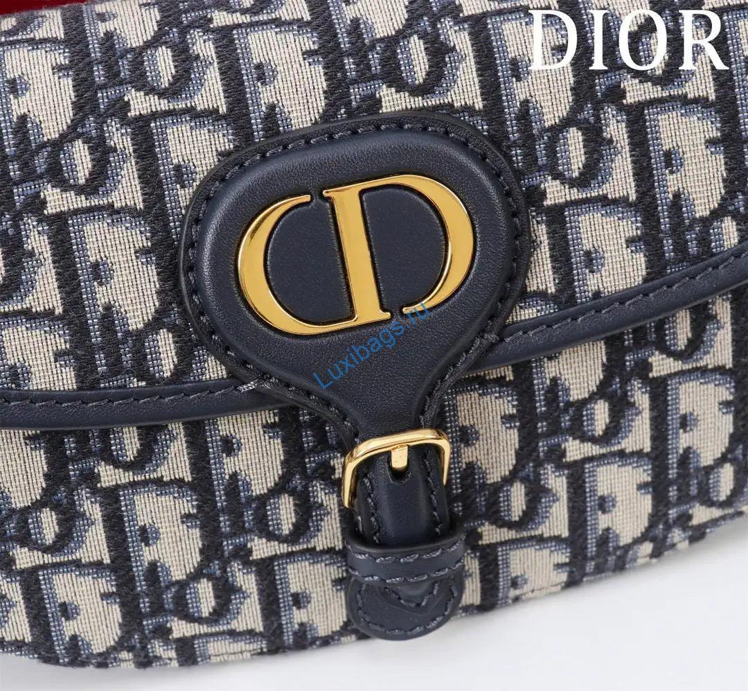 dior m9335 dior bobby east-west bag blue dior oblique jacquard 5 Dior M9335 Dior Bobby East-West Bag Blue Dior Oblique Jacquard | dior m9335 dior bobby east west bag blue dior oblique jacquard 06