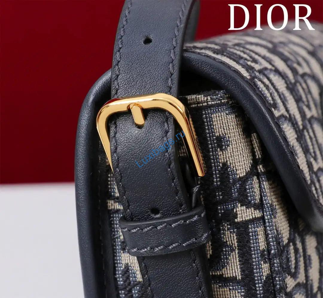 dior m9335 dior bobby east-west bag blue dior oblique jacquard 6 Dior M9335 Dior Bobby East-West Bag Blue Dior Oblique Jacquard | dior m9335 dior bobby east west bag blue dior oblique jacquard 07