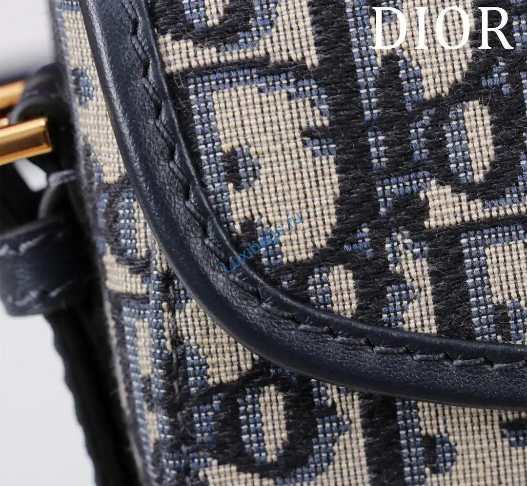 dior m9335 dior bobby east-west bag blue dior oblique jacquard 7 Dior M9335 Dior Bobby East-West Bag Blue Dior Oblique Jacquard | dior m9335 dior bobby east west bag blue dior oblique jacquard 08