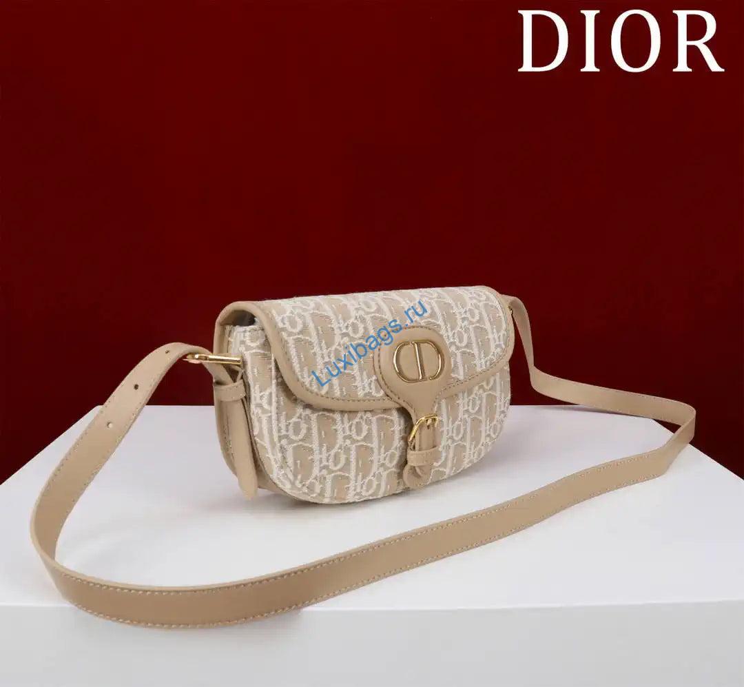 dior m9335 dior bobby east-west bag tan dior oblique jacquard 1 Dior M9335 Dior Bobby East-West Bag Tan Dior Oblique Jacquard | dior m9335 dior bobby east west bag tan dior oblique jacquard 02