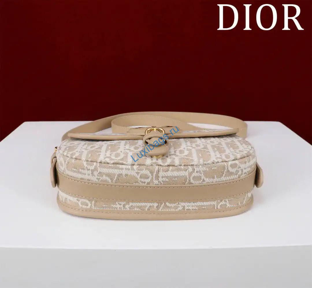 dior m9335 dior bobby east-west bag tan dior oblique jacquard 3 Dior M9335 Dior Bobby East-West Bag Tan Dior Oblique Jacquard | dior m9335 dior bobby east west bag tan dior oblique jacquard 04