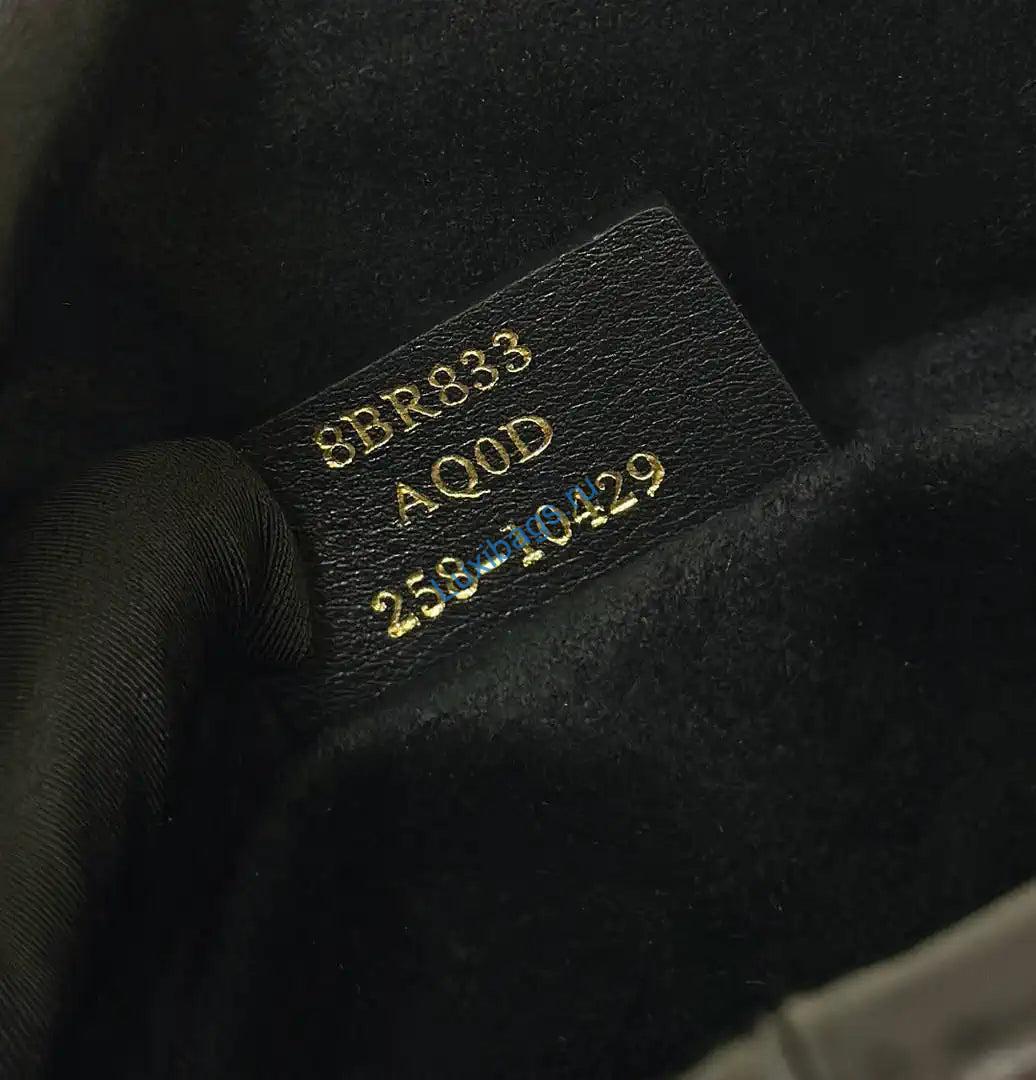 fendi 8br834 mamma baguette large black eel skin leather bag 8677al 7 Fendi 8BR834 Mamma Baguette Large Black eel skin leather bag 8677AL - Default Title - View 8