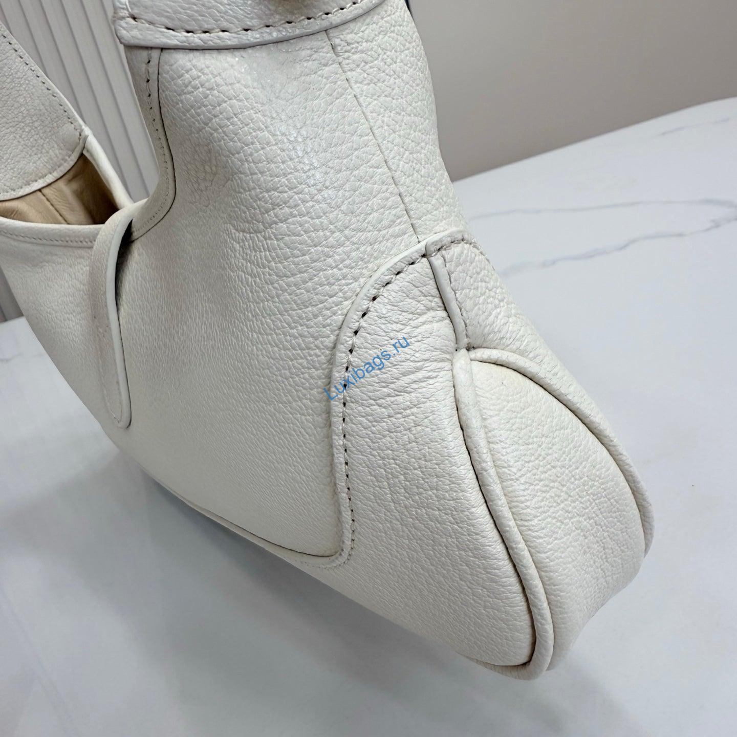 gucci 863137 jackie slim medium shoulder bag white 9 Gucci 863137 Jackie Slim Medium Shoulder Bag White | gucci 863137 jackie slim medium shoulder bag white 10