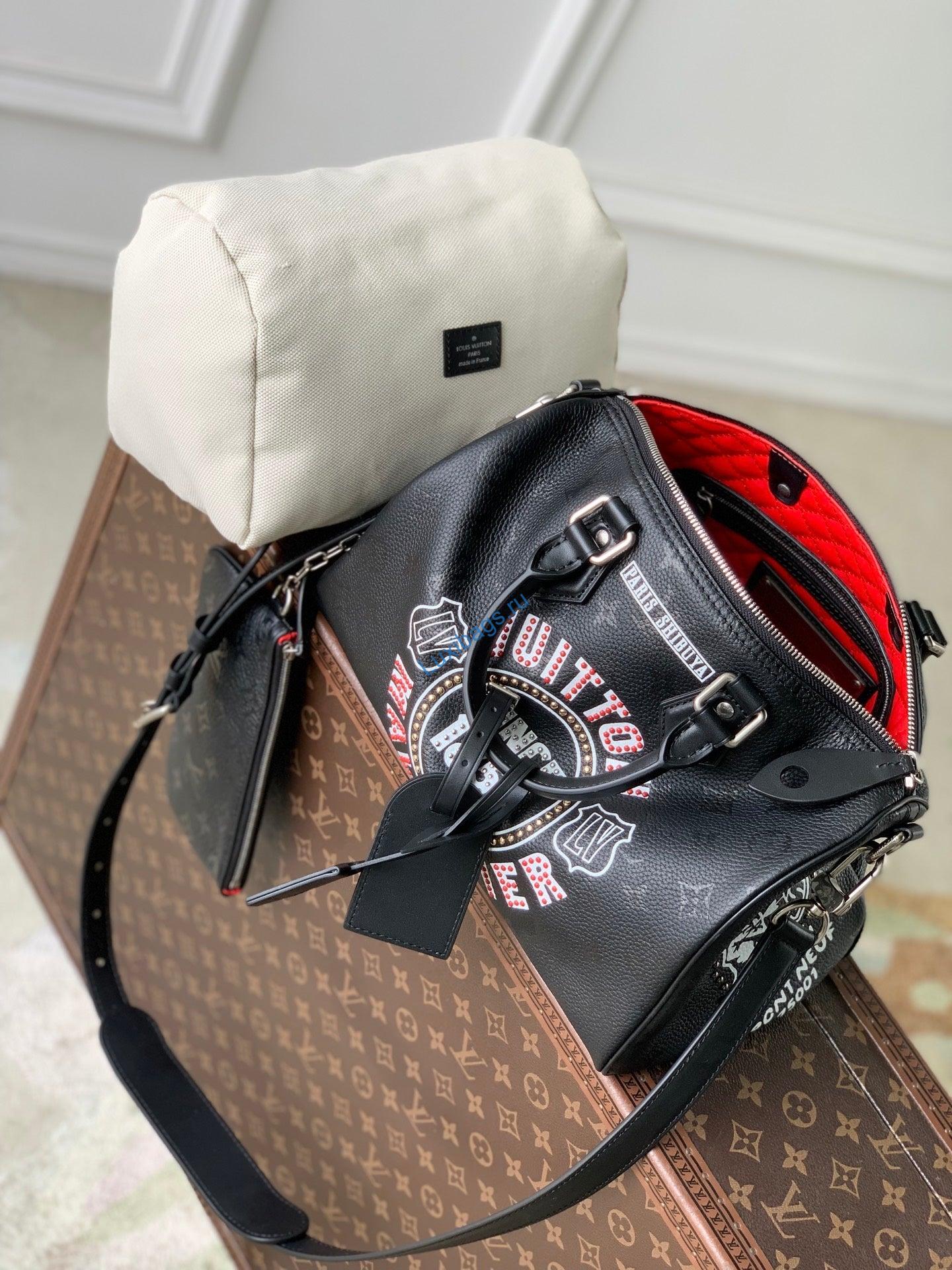 louis vuitton lv m26176 speedy p9 bandoulière 30 jackets black 7 Louis Vuitton LV M26176 Speedy P9 Bandoulière 30 Jackets Black - Default Title - View 9