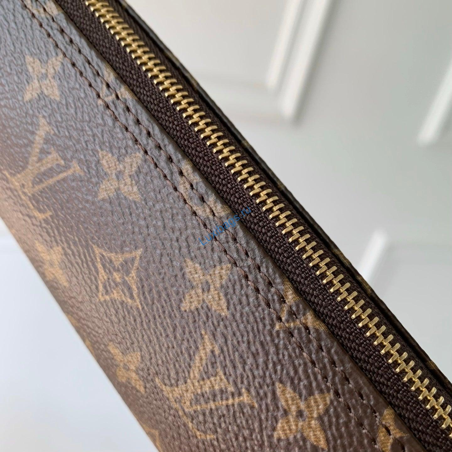 louis vuitton lv m28059 pochette pencil bag 7 Louis Vuitton LV M28059 Pochette Pencil Bag | louis vuitton lv m28059 pochette pencil bag 8