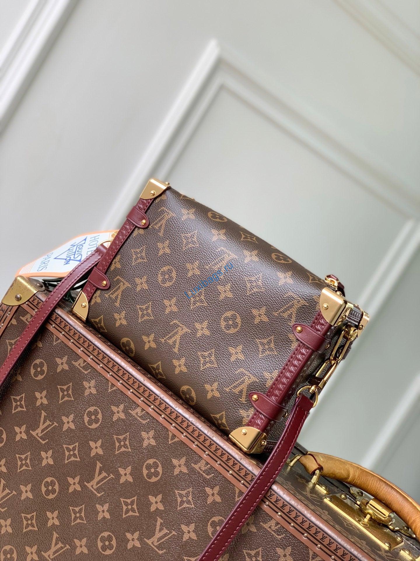 louis vuitton lv m28569 side trunk mm bag 2 Louis Vuitton LV M28569 Side Trunk MM Bag | louis vuitton lv m28569 side trunk mm bag 3
