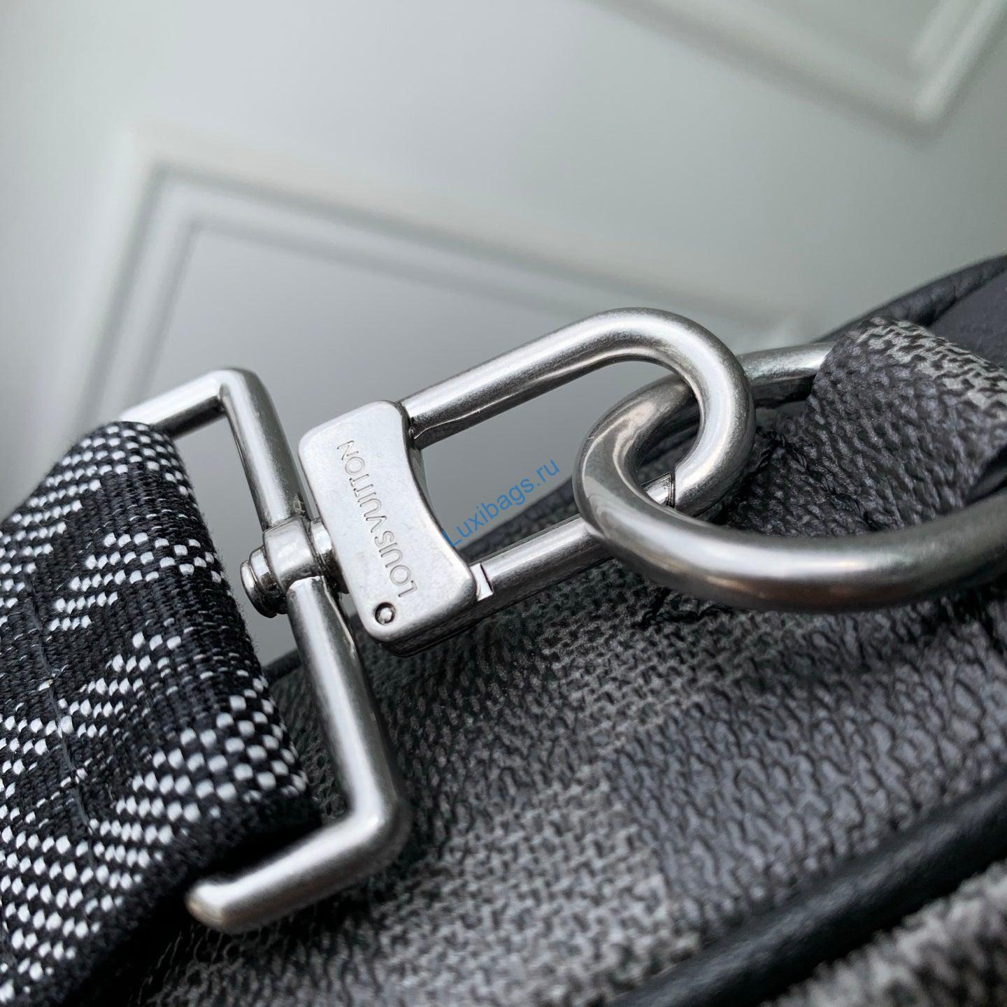 louis vuitton lv m28602 trio messenger bag black 5 Louis Vuitton LV M28602 Trio Messenger Bag Black | louis vuitton lv m28602 trio messenger bag black 6