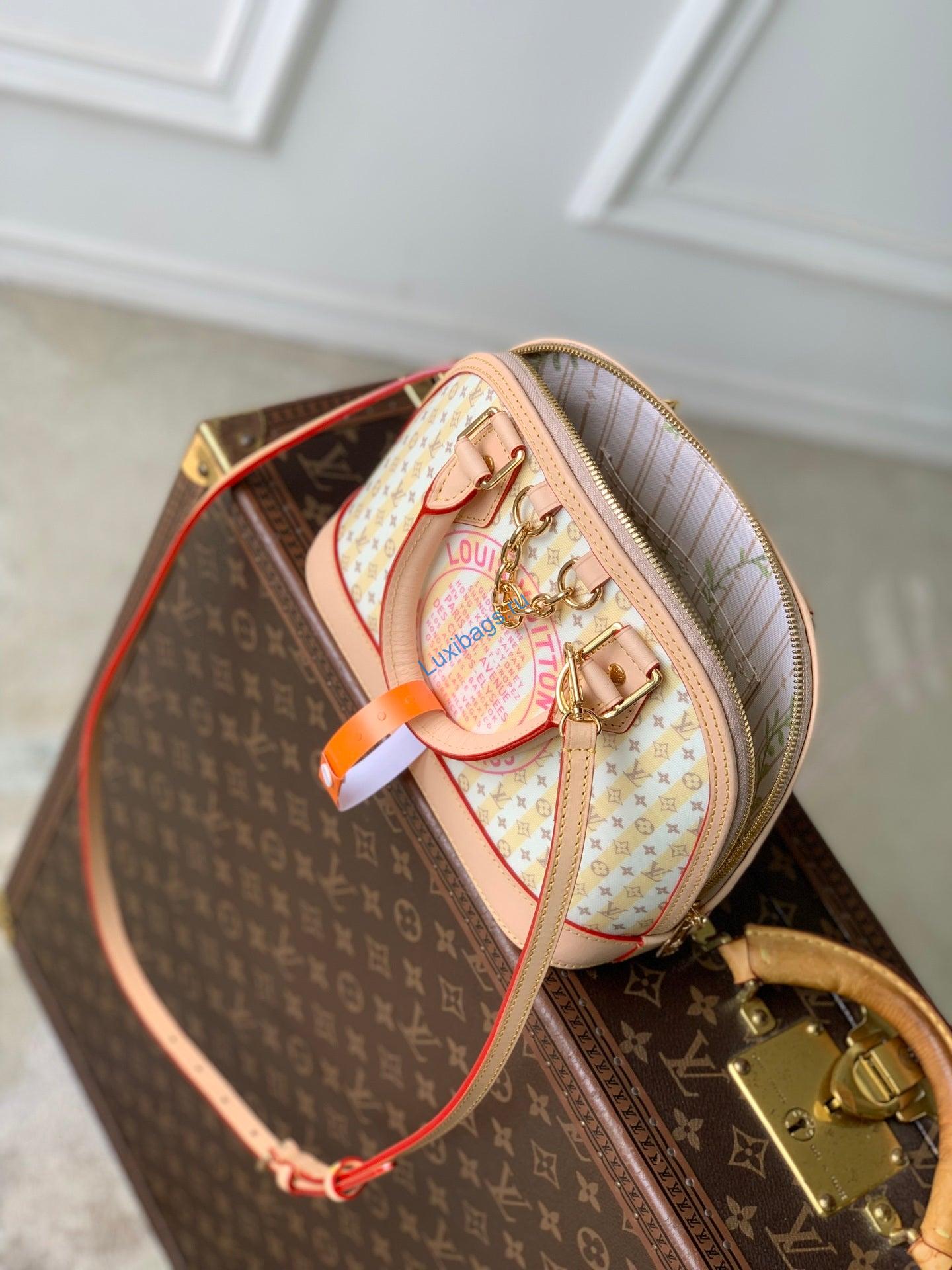 louis vuitton lv m28672 alma bb bag banana 8 Louis Vuitton LV M28672 Alma BB Bag Banana | louis vuitton lv m28672 alma bb bag banana 9