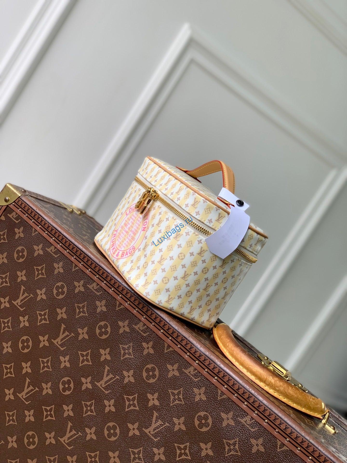 louis vuitton lv m28702 nice mini vanity case 1 Louis Vuitton LV M28702 Nice Mini Vanity Case - Default Title - View 2