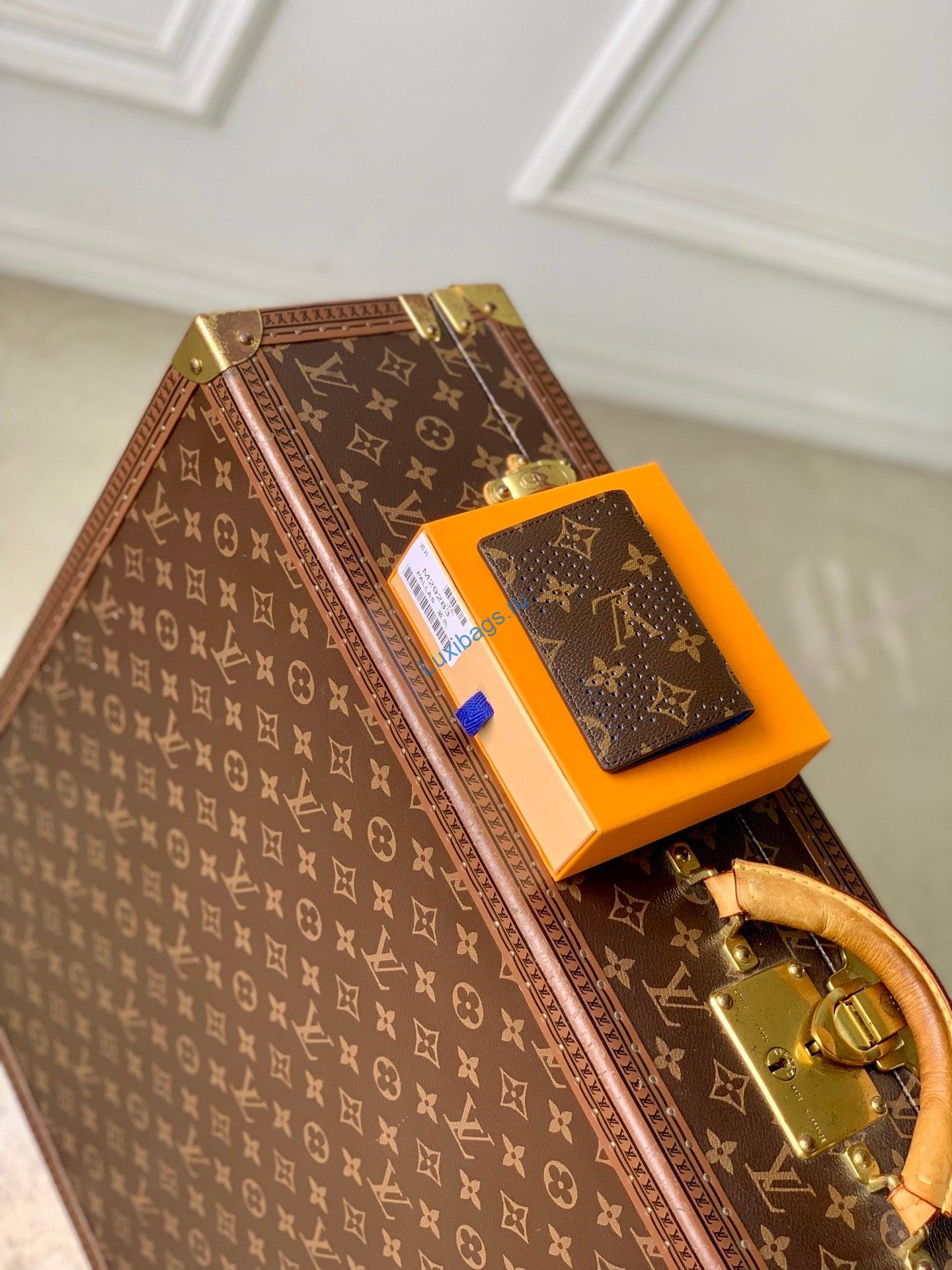 louis vuitton lv m29283 pocket organizer blue 2 Louis Vuitton LV M29283 Pocket Organizer Blue - Default Title - View 3
