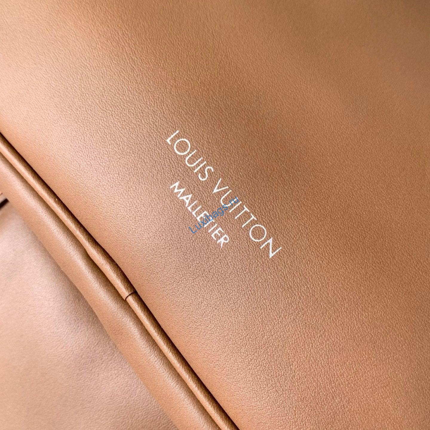 lv m28100 louis vuitton keepall cargo bandoulière 35 bag caramel 7 LV M28100 Louis Vuitton Keepall Cargo Bandoulière 35 Bag Caramel | lv m28100 louis vuitton keepall cargo bandouliere 35 bag caramel 8
